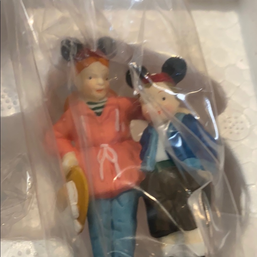 Disney Collection - Picture 8 of 9